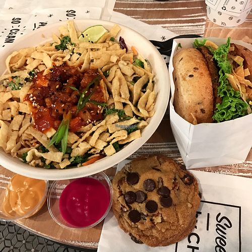 Lovely meal from By Chloe ? 10/10 recommend  at By Chloe in Los Angeles