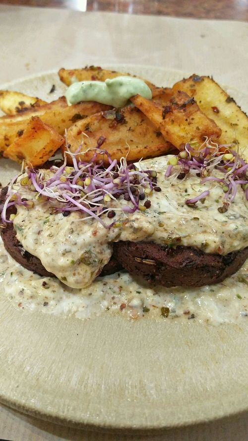 Llanten at Yanten Veggie Bar in Madrid