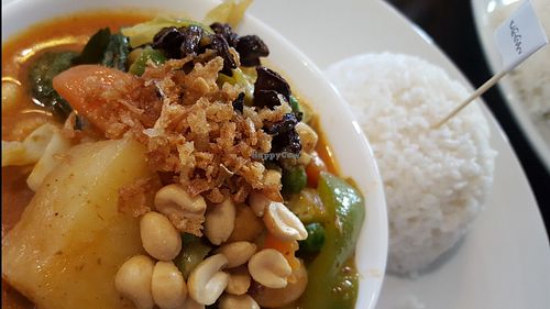 Vegan (tofu, beans, veg) massaman curry at The Junction in Redhill