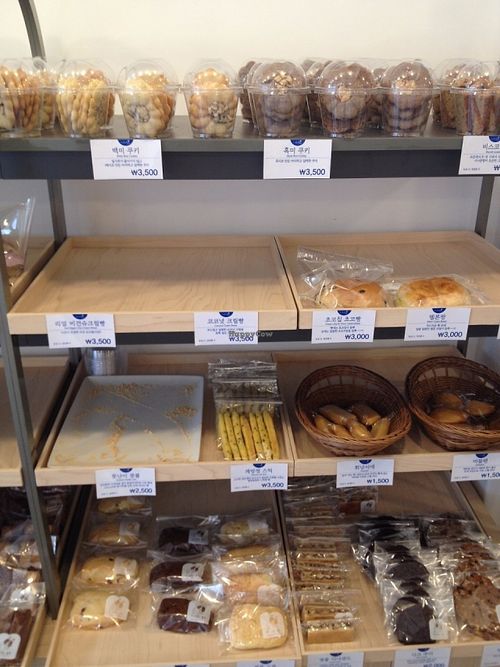 More sweet stuff at Haemil Bakery in Seoul