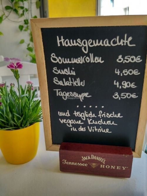 preis at Loving Hut Cafe in Dusseldorf