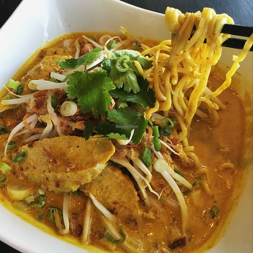 yellow curry noodle at Kale & Quinoa  in Studio City