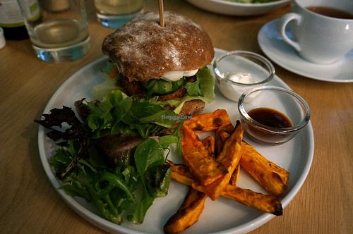 Bahn Mi Burger at KOKO Green in Nice