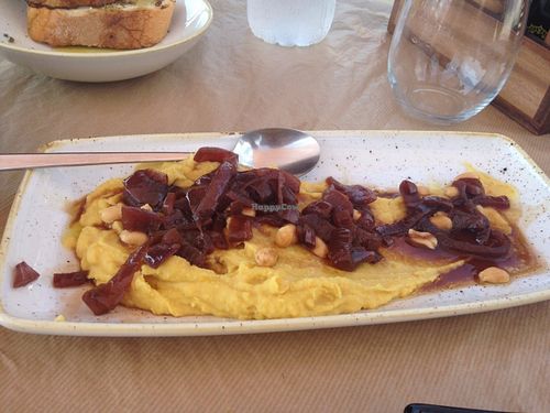 Fava with caramelised onions at Namaste in Gialova