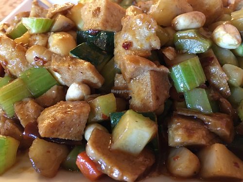 Kung Pao Chicken at Yuan Su Vegetarian in Portland