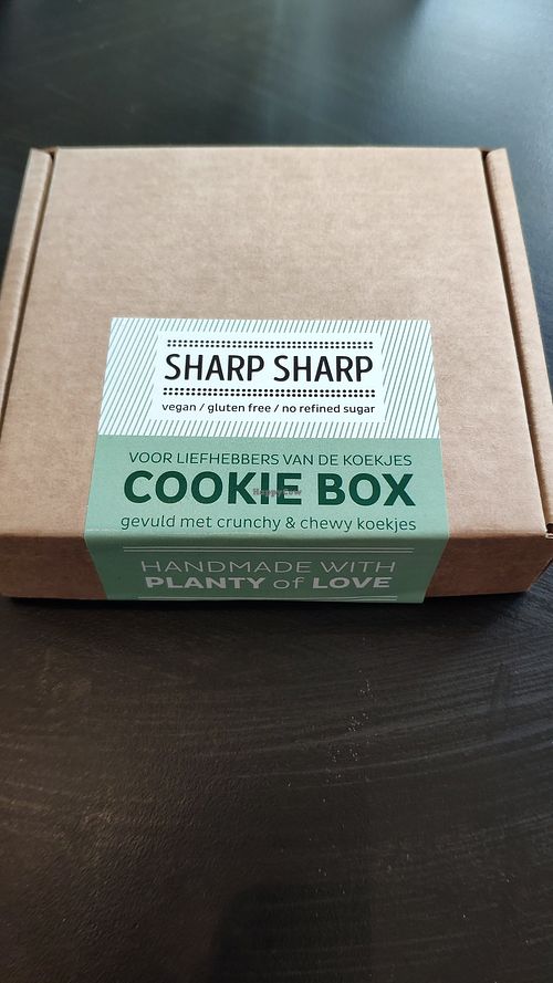 Cookie box at Sharp Sharp Food in Barendrecht