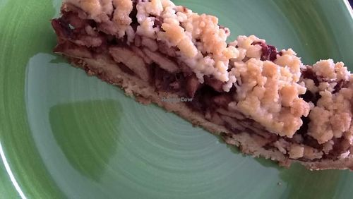 Postre : tortita de manzana 
Dessert: soft apple pie at La Familia Groen in Lima