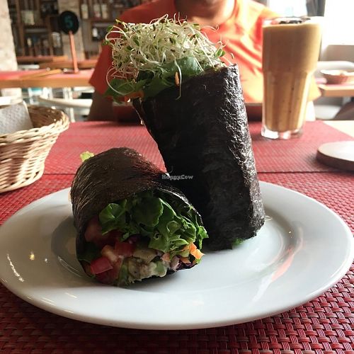 Nori wrap at Raw Cafe - La Molina in Lima