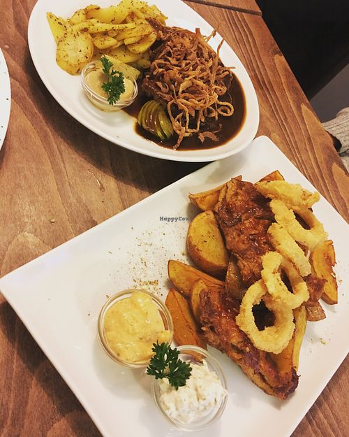 Soy ribs  at Vegana Indiana in Vienna