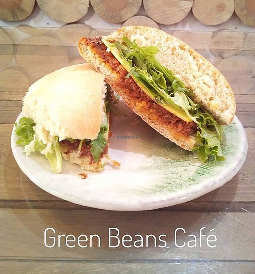 Jackfruit sandwich at Green Beans in Lisbon