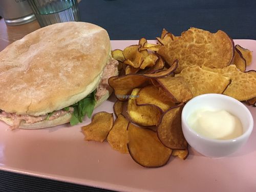 Jacktuna burger and fried chips. at Green Beans in Lisbon