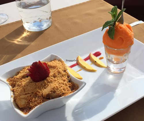 Apple crumble and sorbet dessert at Olives Restaurante in Funchal