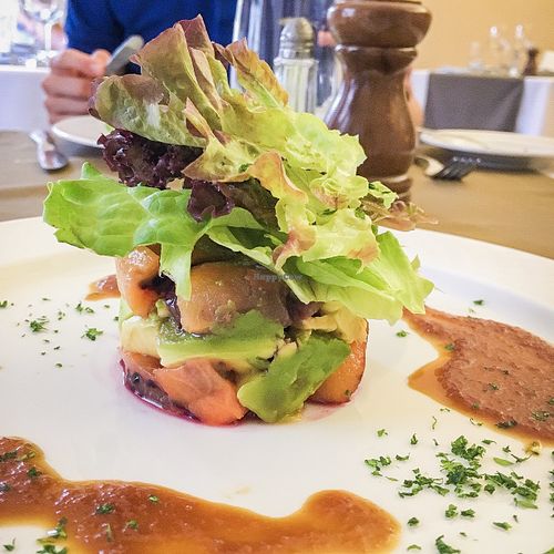 avocado and tamarillo salad with hot chilli sauce at Olives Restaurante in Funchal
