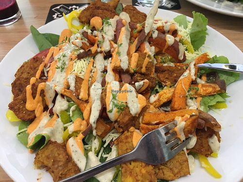 veganized Kapsalon at GYS in Rotterdam