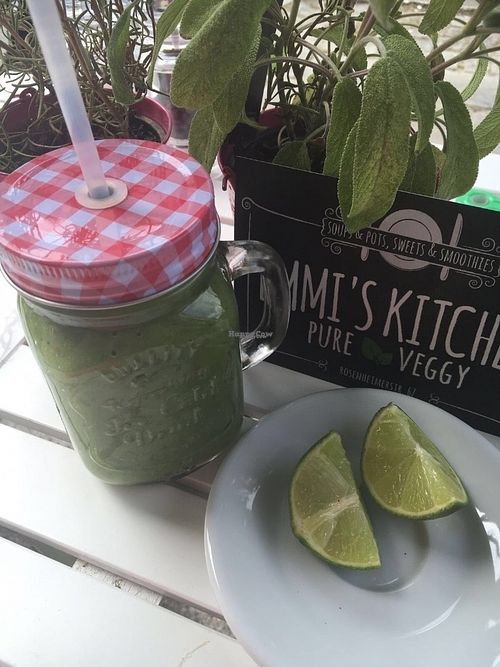 Popeye- Green Smoothie at Emmi's Kitchen - Glockenbach in Munich