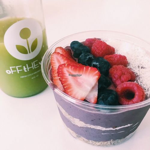 glow up juice & acai bowl at The Weekly Juicery in Cincinnati