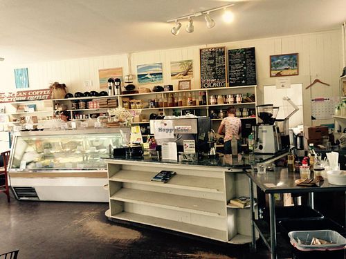 store front at Kaya's in Kawanui