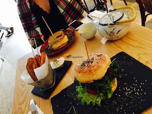 vegan beetroot burger and cheese sandwich at 26 Vegan Food Project in Lisbon