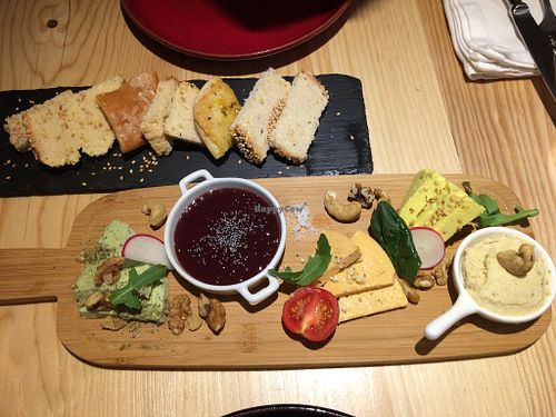 Cheeseboard  at 26 Vegan Food Project in Lisbon