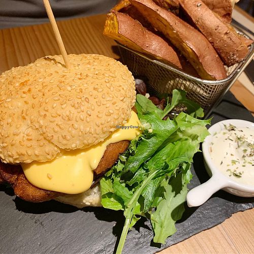 Seitan burguer at 26 Vegan Food Project in Lisbon