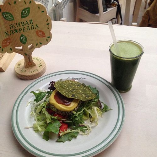 Hemp Burger and green juice   at Groot in Moscow