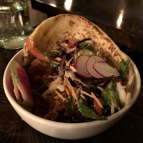 Bol de poulet au beurre at L'Gros Luxe 100% Vege in Montreal