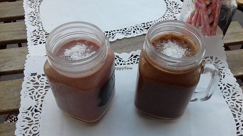 Smoothie fruits rouges, 7.90€, very good at Sweet Rawmance in Paris