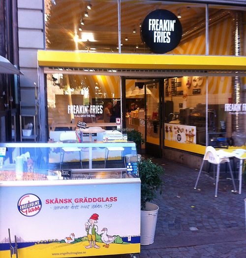 Here's what to look for. at Freakin Fries in Helsingborg