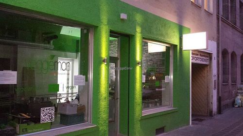 I was at night therer! Really delicious!!! at Veggieman Xpress in Nuremberg