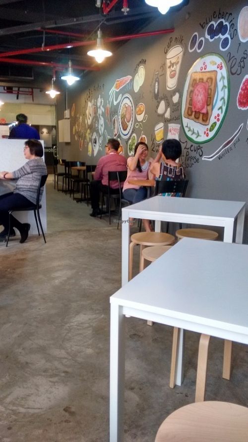 Seating at Jiu Pin Lian in Central Singapore