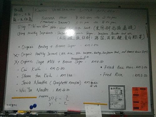 The menu of that day at Kwan Vegetarian Little Kitchen in Penang