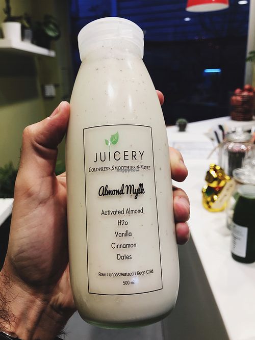 Almond Milk at Juicery in Istanbul
