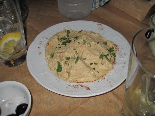 vegan Humus at MIRA in Paros