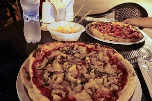 Veg Contadina at La Bottega Pizzeria in Sassari