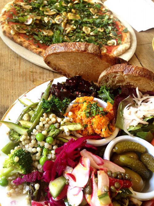 Superb Salad & Vegan Pizza at Castle Farm Cafe in Bath