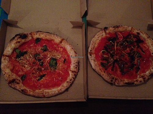 Left the Napoli with mushrooms and right the Ortolana at Oro 1889 in Colombo