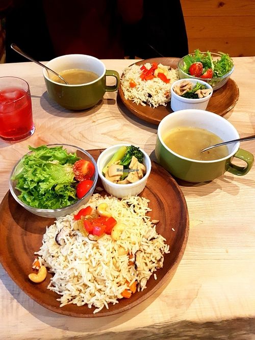 Pilaf and Dhal Soup with Rosehip Tea at Little Saebejae in Tokyo