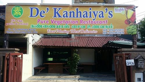 shop at De Kanhaiya's Restaurant in Perai