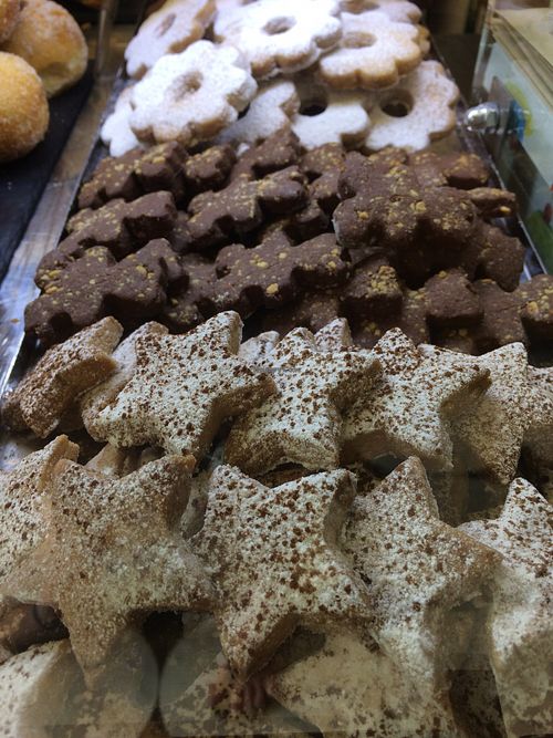 Cookies  at Wani Vegan Bakery in Rome