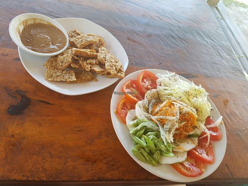 fried Tempeh& mixed salad at Ya Ya in 