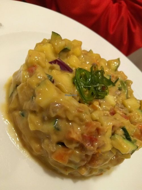 Tartar de verduras at Camino Vegano in Logrono
