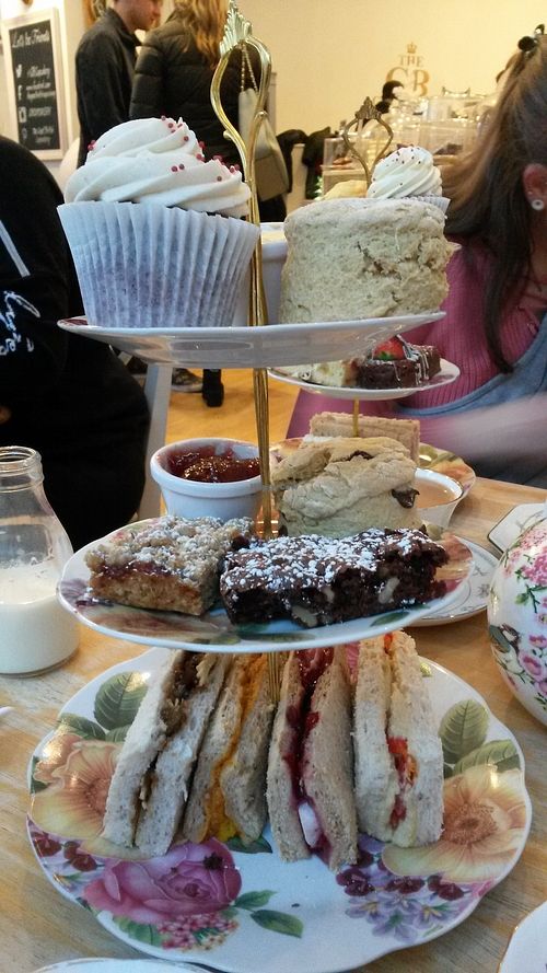 Vegan afternoon tea at The Great British Cupcakery in Newcastle Upon Tyne