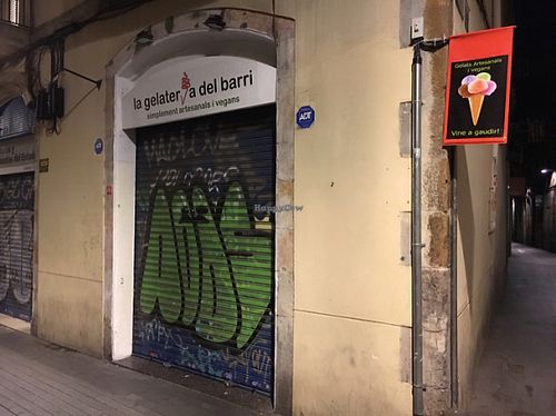 outside after hours at La Gelateria del Barri - Born La Ribera in Barcelona