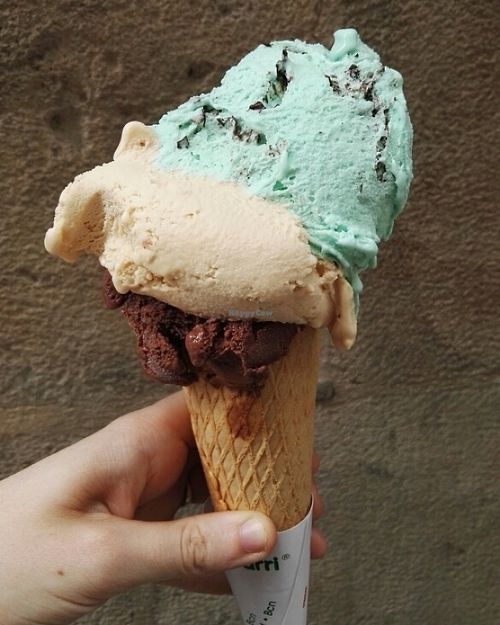 chocolate, nougat and mint at La Gelateria del Barri - Born La Ribera in Barcelona