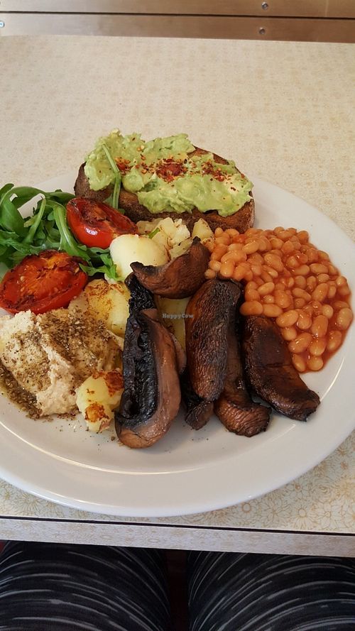 Vegan breakfast at Cafe Boscanova in Bournemouth