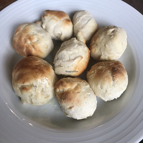 Vegan dough balls with garlic oil at Cafe Sia in Isle Of Skye