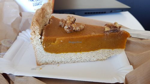 Veganer Kürbiskuchen at Cafe Blumen in Mainz