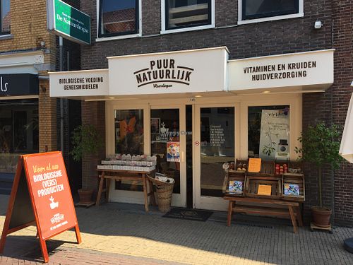 Front at Puur Natuurlijk in Vlaardingen