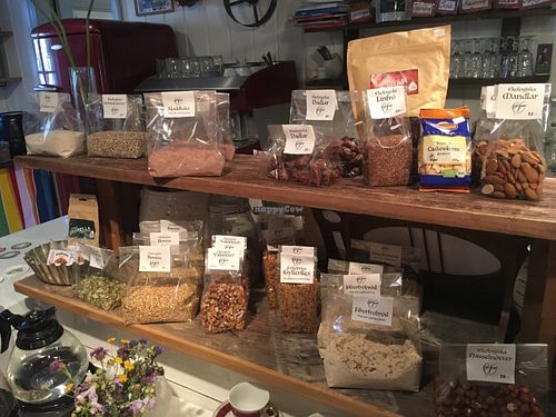 You can stock up on organic dried nuts, glutenfree baking mix and much more... at Cafe Samt in Enkoeping