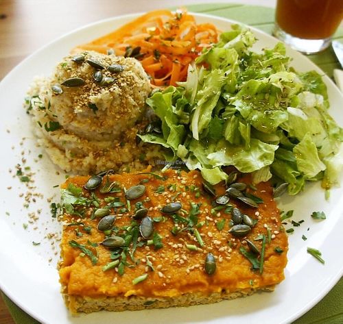 Dish of the day at Alfarroba Cafe in Albufeira